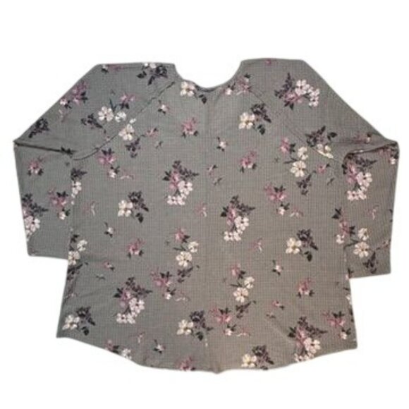 Torrid Floral Waffle Knit Top Sz 5 Gray Multicolor Long Sleeve Scoop Neck NEW - Picture 2 of 16